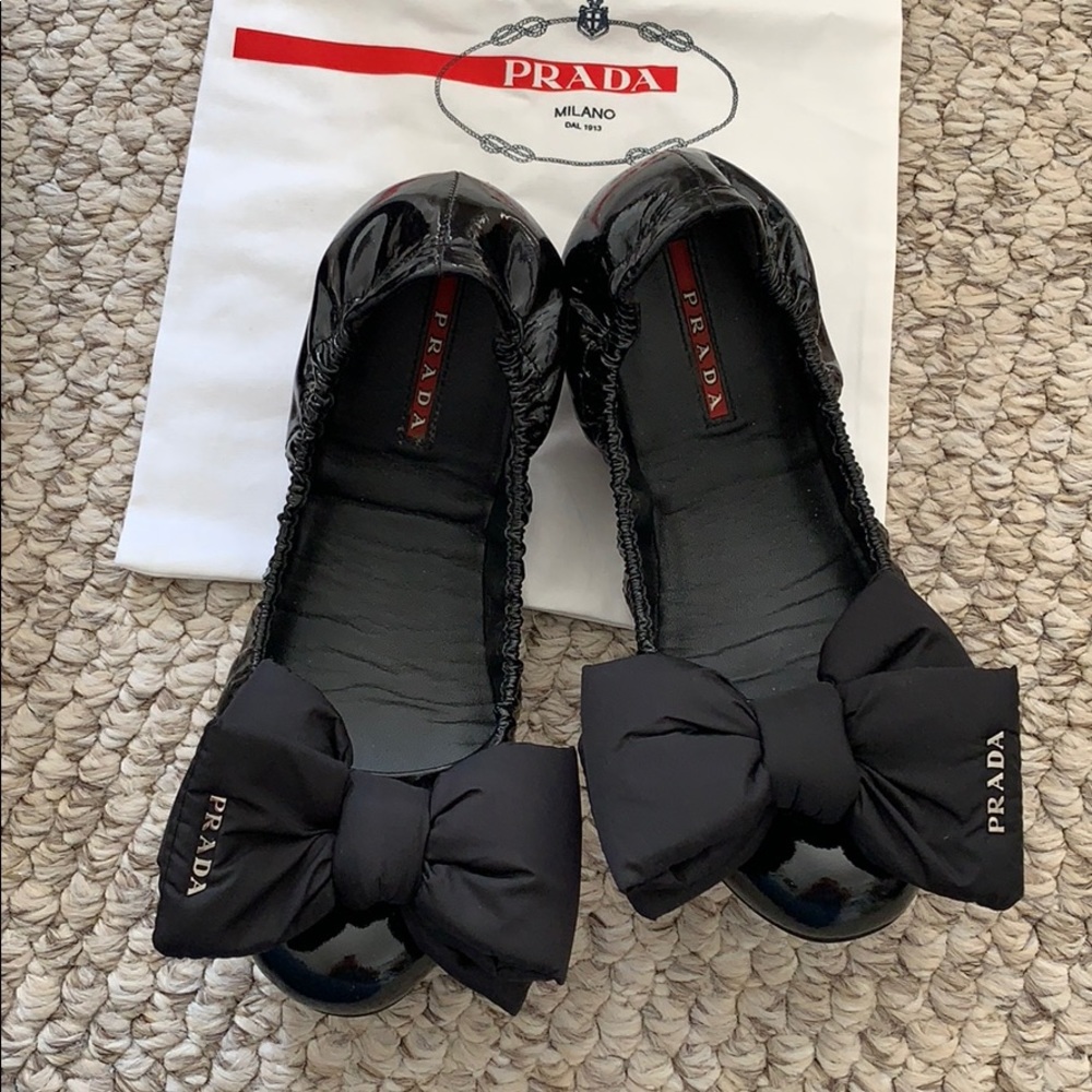 Prada Bow Flats Black patent leather 36 6